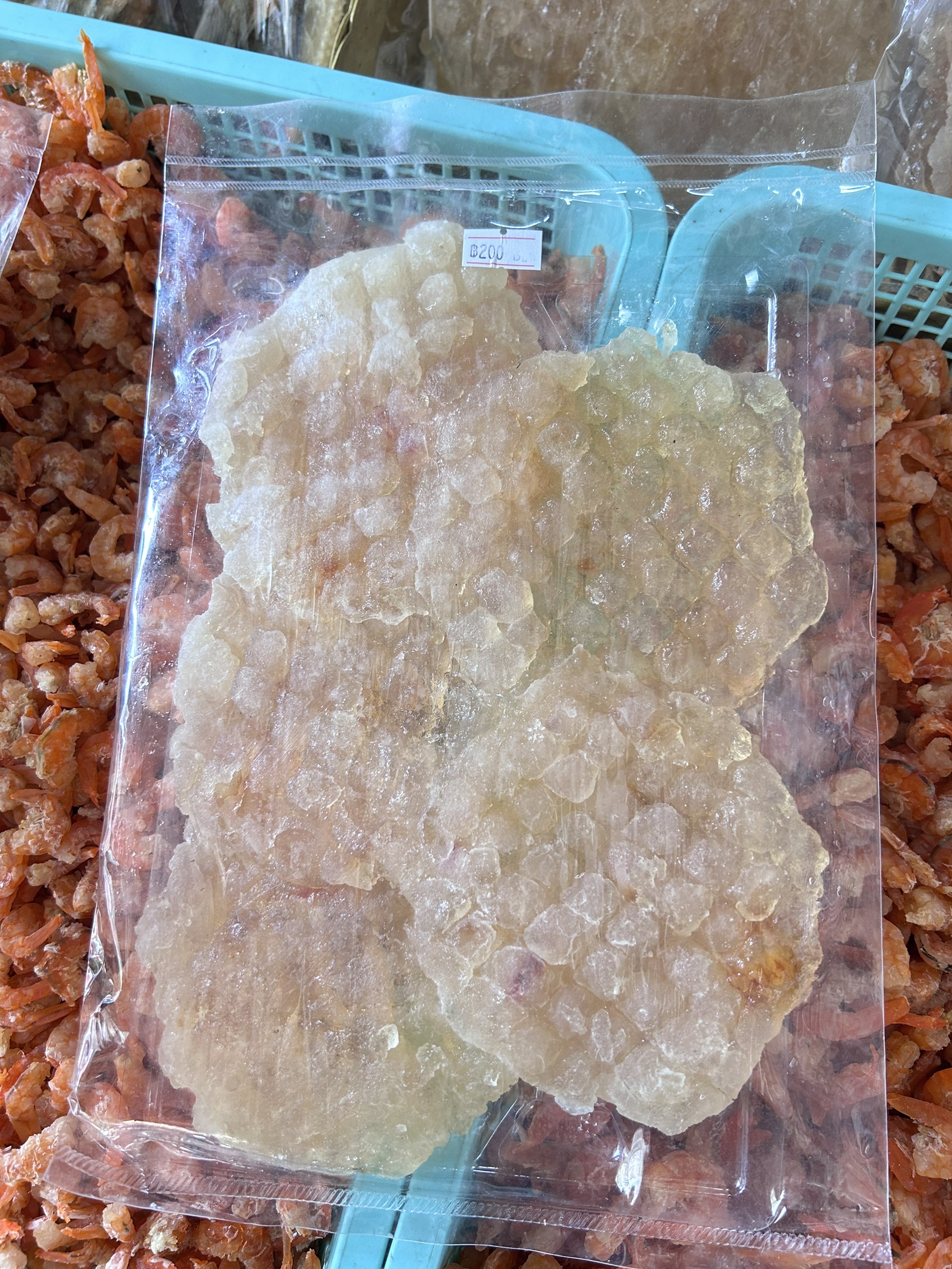 ไข่ปลาริวกิว แดดเดียว แม่อรวรรณ ไข่ปลาริวกิว แดดเดียว แม่อรวรรณ